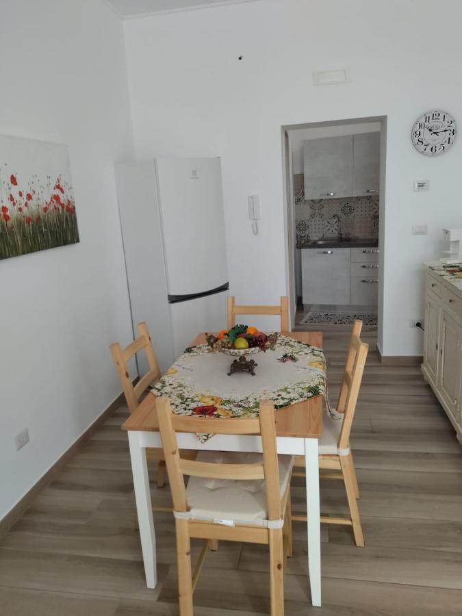 Casa Lucia Lägenhet Bari Exteriör bild